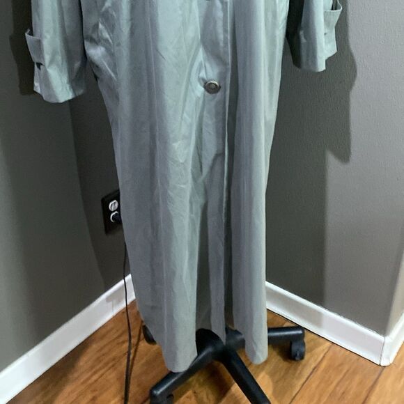 Vintage London Fog Light Spruce Green Trench Coat Removable Wool Liner - Picture 4 of 16